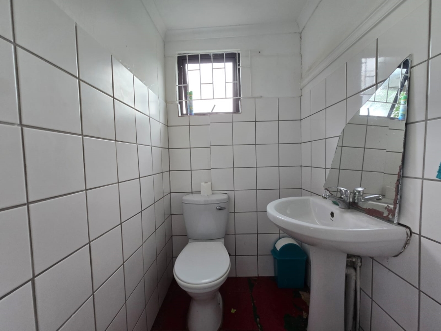 To Let Commercial Property for Rent in Port Alfred Eastern Cape